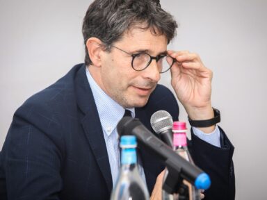 Sfericanews - Convegno "Cogliere le opportunità anche in tempo di crisi" con il relatore Roberto Cucchi