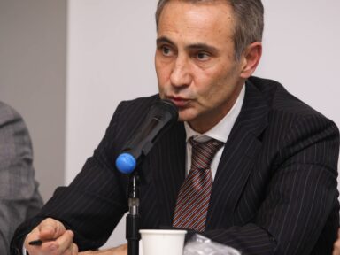 Sfericanews - Convegno "Cogliere le opportunità anche in tempo di crisi" con il relatore Angelo Dominici