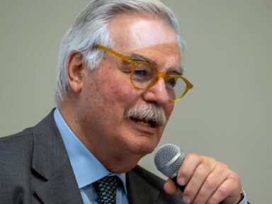 Sfericanews - Convegno "Cogliere le opportunità anche in tempo di crisi" con il relatore Stefano Albrizio