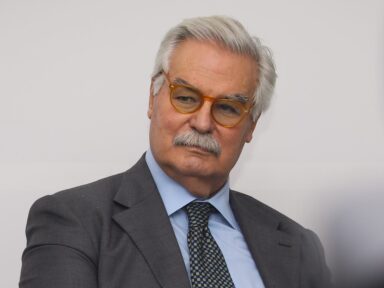 Sfericanews - Convegno "Cogliere le opportunità anche in tempo di crisi" con il relatore Stefano Albrizio